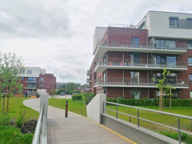 Très bel appartement 2 chambres avec parking ext. et cave