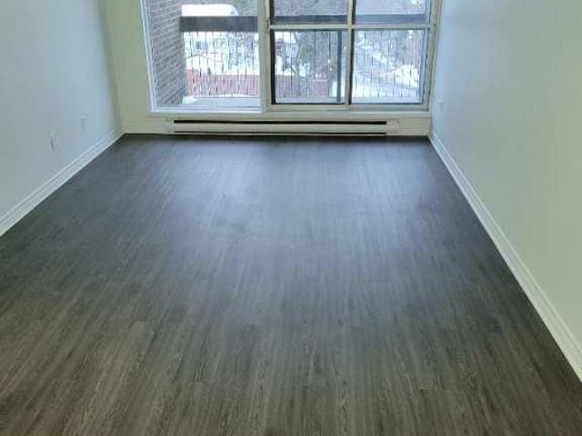 Très Bel Appartement 3 1/2 à Louer Boulevard Des Sources DDO Aussi 4 1/2