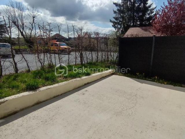 TRES BEL APPART. T3 DUPLEX DE 2020/2021 AVEC GRANDE TERRASSE ET JARDIN CLOS DE 35M2, DANS MAISON
