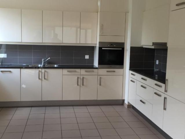Très bel appartement très spacieux moderne