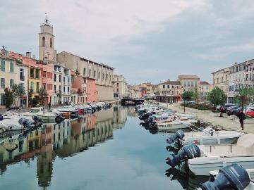 TRES BEL APPARTEMENT TYPE 3 SUR LA PRESQU'ïLE DE MARTIGUES