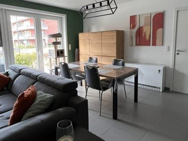 Très bel appartement au rez de chaussée à louer
