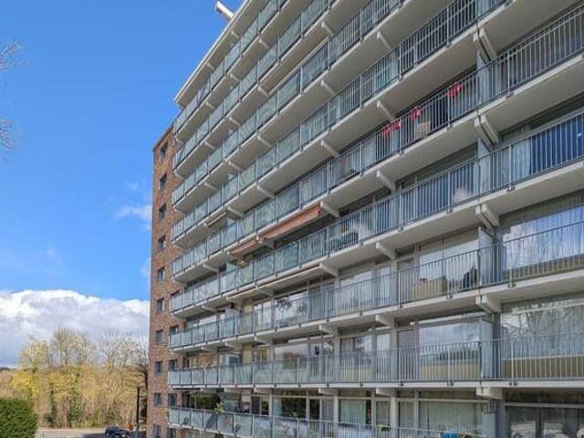 Très bel appartement avec garage et cave