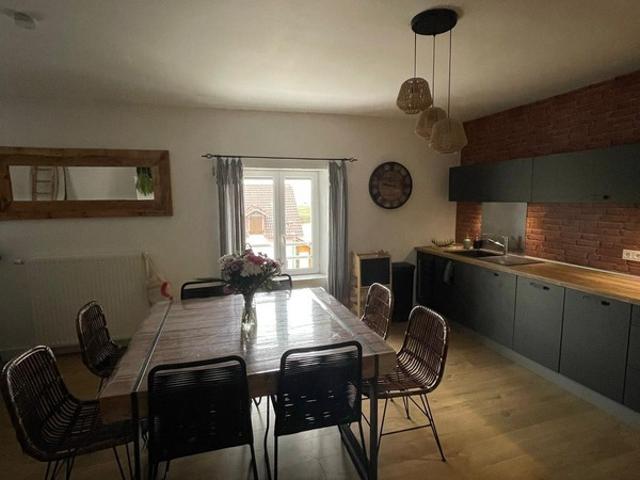 Très bel appartement duplex de 152 m² avec Terrasse de 35 m² Chaffois 25300 proche frontière Suisse