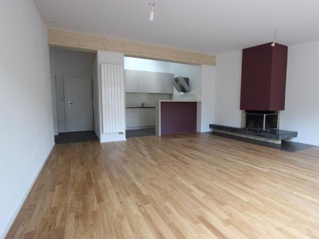 Très bel appartement en attique à Péry