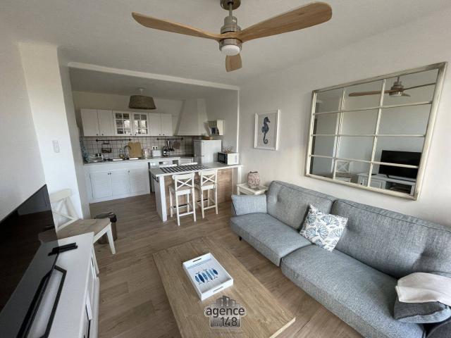 Très bel appartement meublé de 50m² place de Lenche