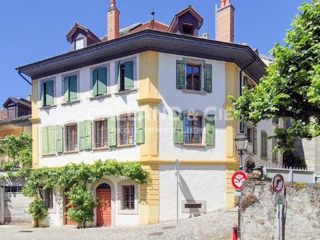 Très bel appartement spacieux et plein de charme de 3,5 pièces