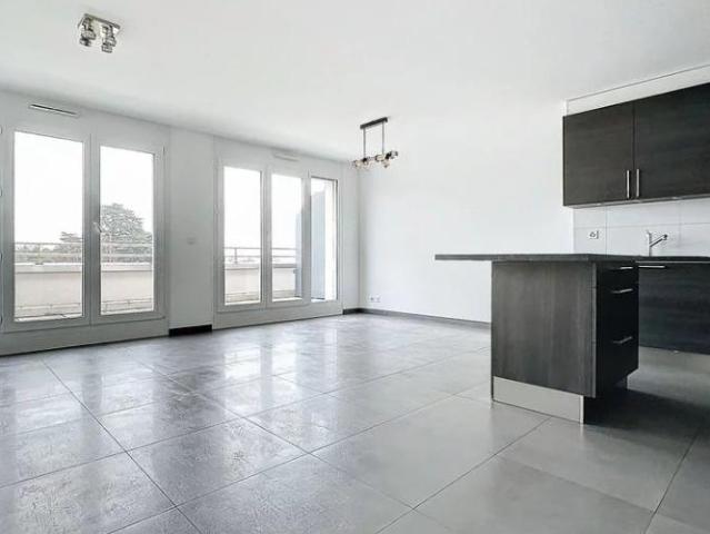 Très bel Attique de 4 pièces avec 2 terrasses