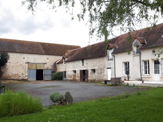 Très bel ensemble de corps de ferme rénové avec maison mans