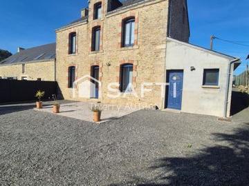 Très belle maison de caractère au sein d'un hameau, habitable sans travaux en résidence secondaire ou principale
