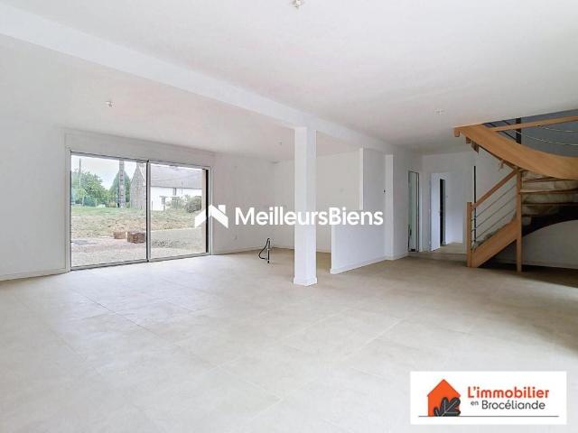 Très belle longère intégralement rénovée 146m² Plélan le Grand