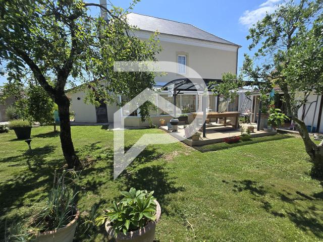 Très belle propriété sur 1,8 hectare attenant. 225m² Arthez de Béarn