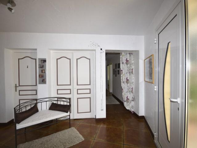 Très belle Villa avec 3000m2 de terrain 170m² Bellegarde Poussieu