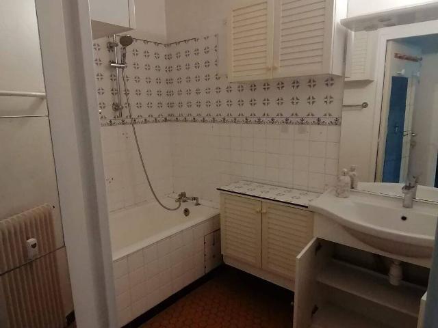 Trés bien situé