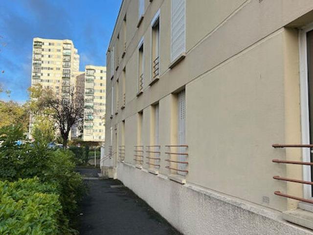 Place des 3 rois, avec garage !