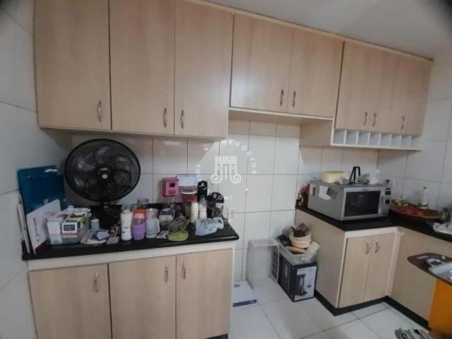 TRÊS CASAS EM UM LOTE PARA VENDA LOCALIZADA NO BAIRRO VILA AIELO JUNDIAÍ/SP