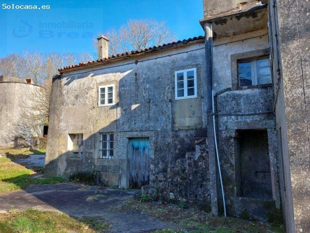 Tres casas para restaurar en Taboada