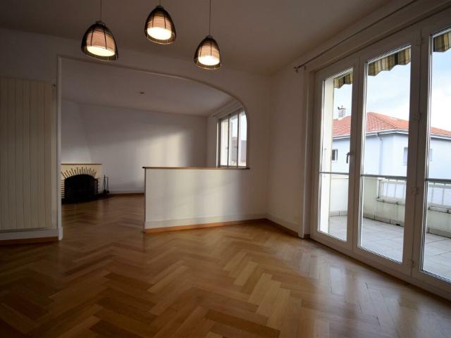Très grand et lumineux 3.5 pièces avec grand balcon