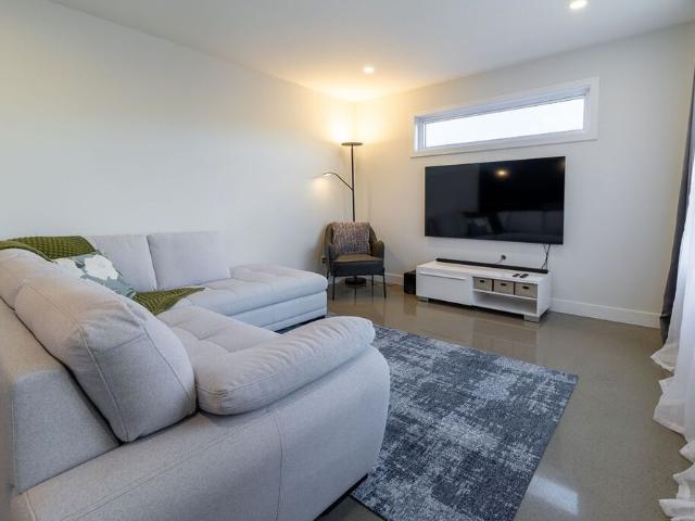 Très Grand 4 1/2 Près De Trois Rivières
