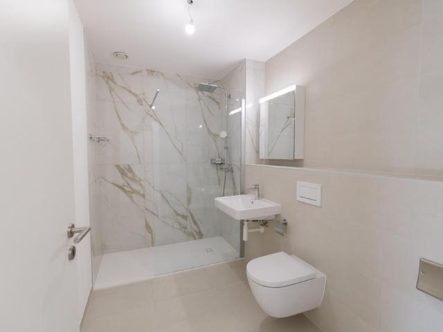 Très joli appartement de 2.5 pièces au 1er étage avec grand balcon J104
