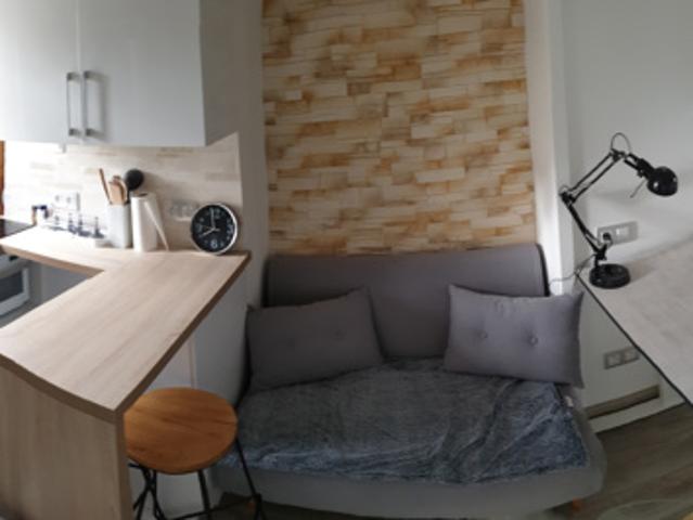 Très joli appartement meublé dans quartier chic entre Républ