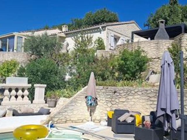 Très jolie maison alliant confort et tranquillité!