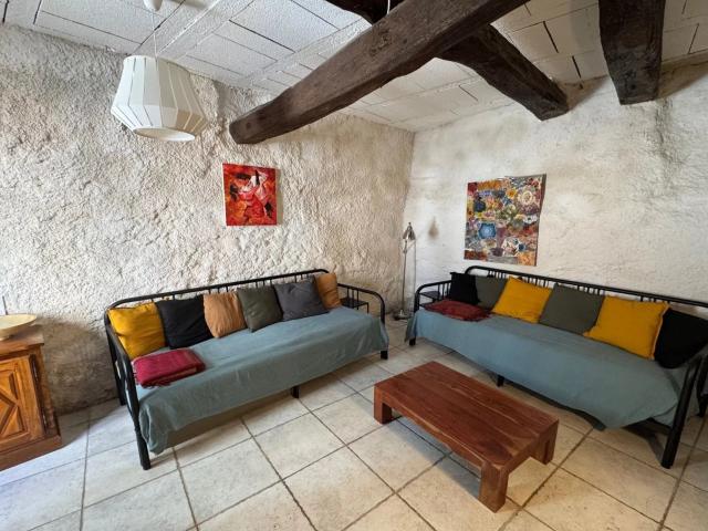 Très jolie maison de village avec beaucoup de charme et d'au. 80m² Cotignac