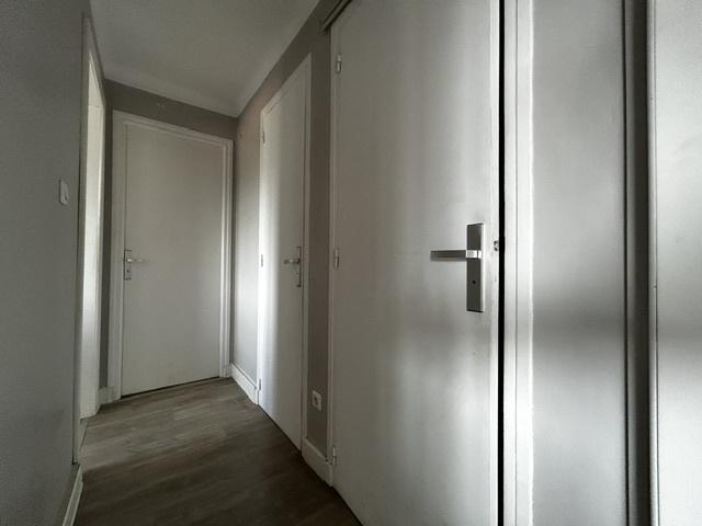 TRES JOLIE F2 AVEC PARKING ET CAVE SECTEUR LYCEE ARAGO