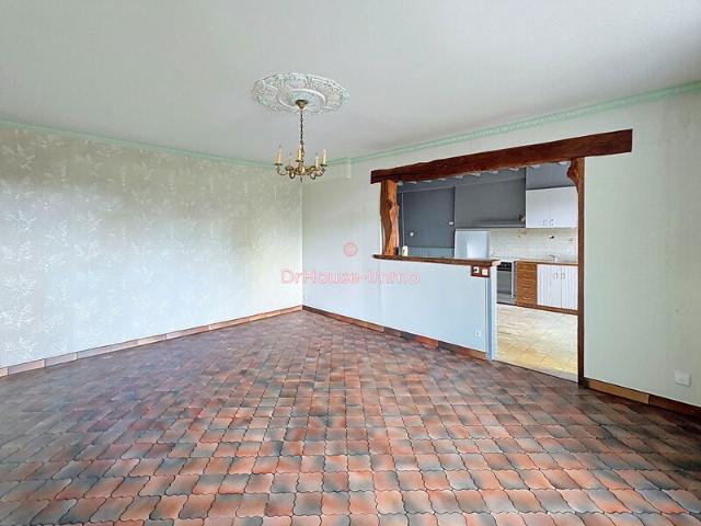 Trés jolie longère 85m2 9 710m2 de terrain 35420 Bretagne