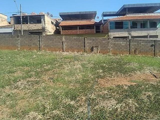 TRES LOTES NO JARDIM LAGUNA COM CERCA DE 500M CADA