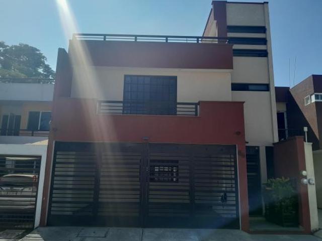 TRES RECAMARAS, FRACC LA TRINIDAD, EXCELENTES TERMINADOS