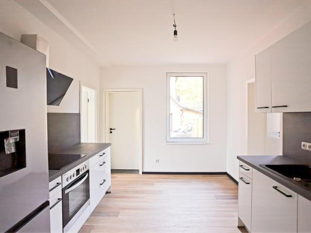 Trittau Erstbezug nach Sanierung: Große Erdgeschoss Wohnung mit Terrasse + Garten