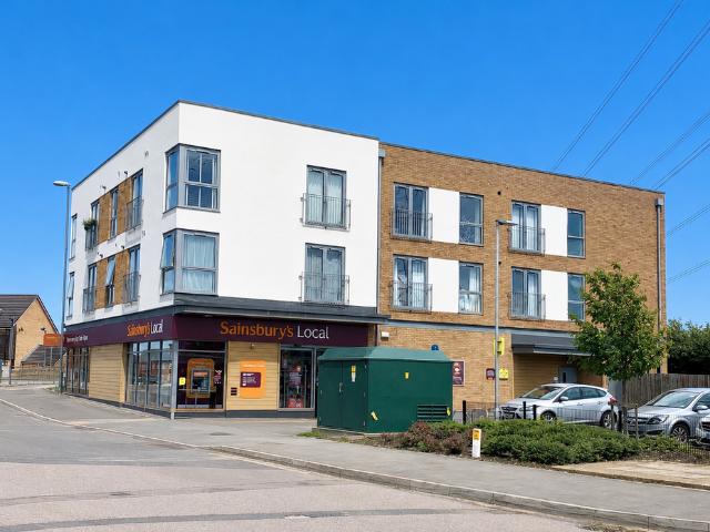 Trivia Close, LEIGHTON BUZZARD, LU7 2 bed apartment to rent £1,350 pcm £312 pw