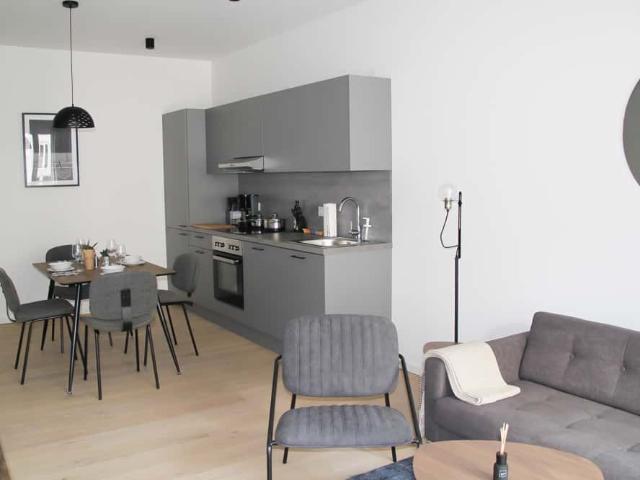 Trixi frisch sanierte Altbauwohnung im Sprengl Kiez