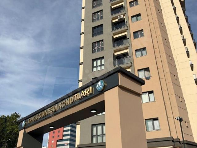 TRİOS GÜNEŞLİ KONUTLARINDA 2+1 SIFIR ÖN CEPHE 2. KAT DAİRE
