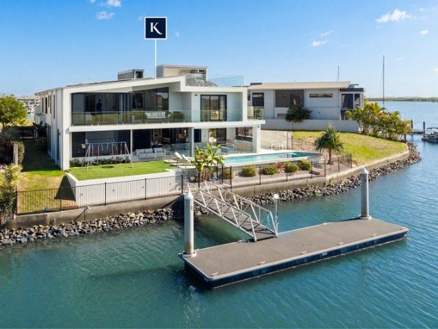Tri Level Masterpiece Modern Luxury and an Unrivalled Waterfront Lifestyle