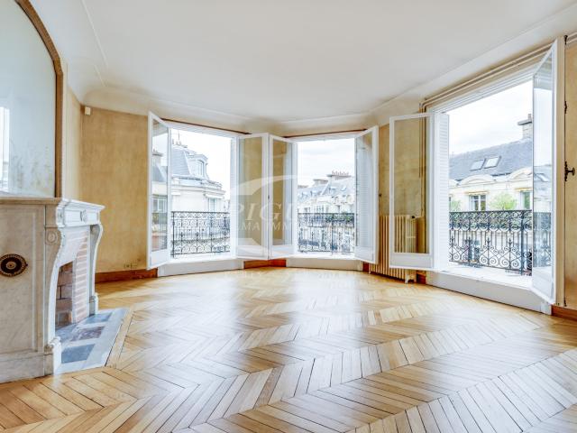 TRIANGLE D'ORCatherine PiguetAlma Immobilier
