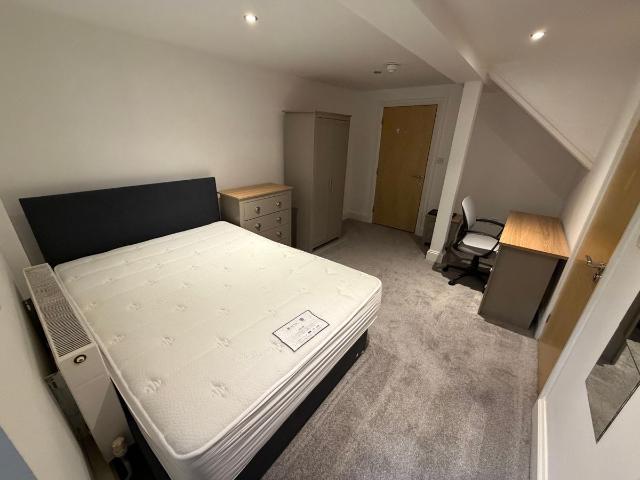 Triangle South, Bristol BS8, 1 bed property to rent, £800 pcm | PrimeLocation