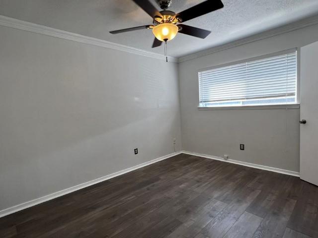 Tribeca Apartments 1 Bedroom Apartment for Rent at 2805 Reagan St, Dallas, TX 75219