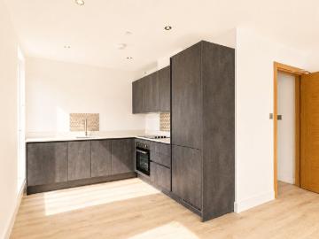 Dudbridge Stroud, GL5 - Equipped kitchen