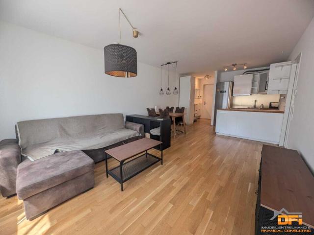 TRIENNA: Moderne 2 Zi Wohnung mit Balkon / vollmöbliert