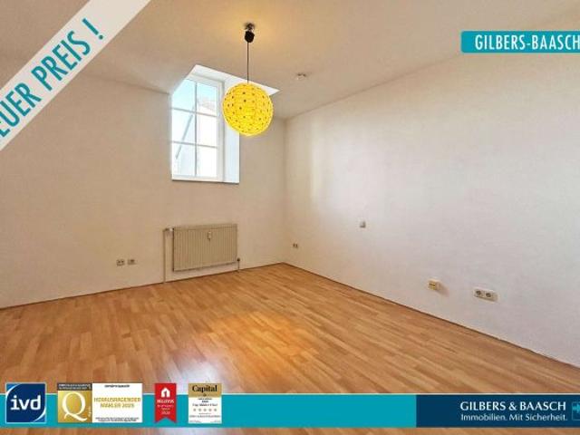 Trier Mitte: leerstehende 2 ZKB Wohnung mit ca. 44 m² Wohnfläche + Duplex Stellplatz & Kellerraum