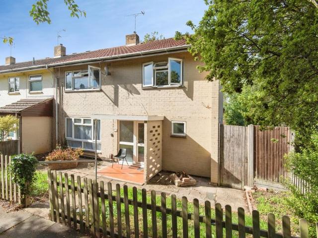 Trigg Terrace, Stevenage. House share to rent £700 pcm £162 pw