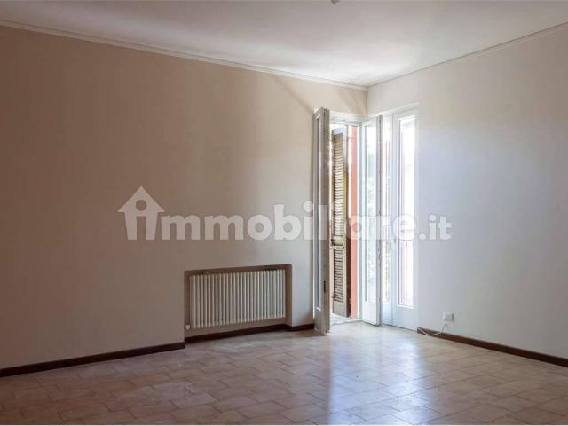 Trilocale 100 m², Centro, Mantova