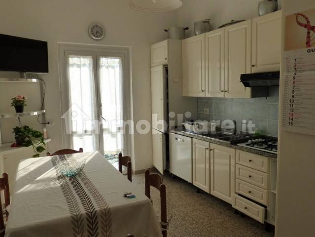 Trilocale 120 m², Marina di Pisa, Pisa