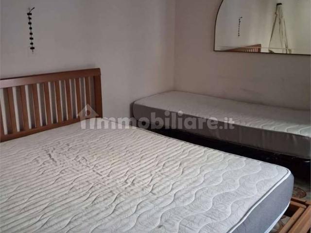 Trilocale 65 m², Centro, Minturno