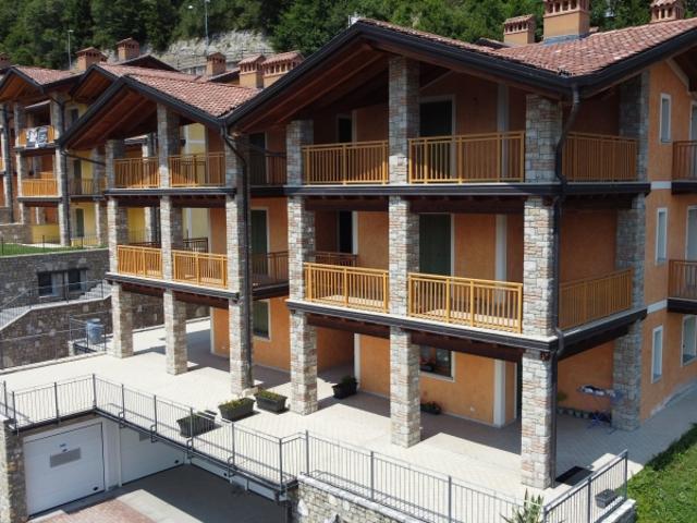 Trilocale con giardino a Ossimo