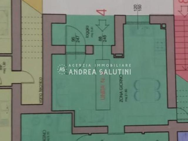 Trilocale con giardino a Pontedera