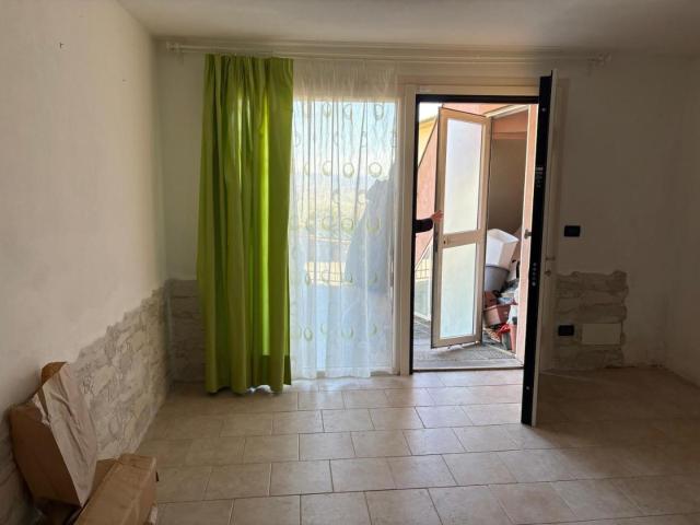 Trilocale con giardino a Volterra