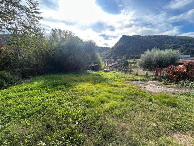 Trilocale con giardino in paratico via gorizia, Paratico